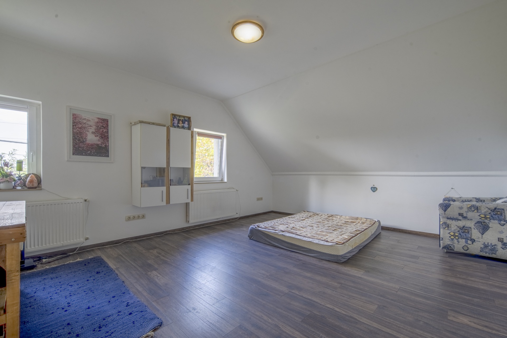 ingatlan-1760015883_2