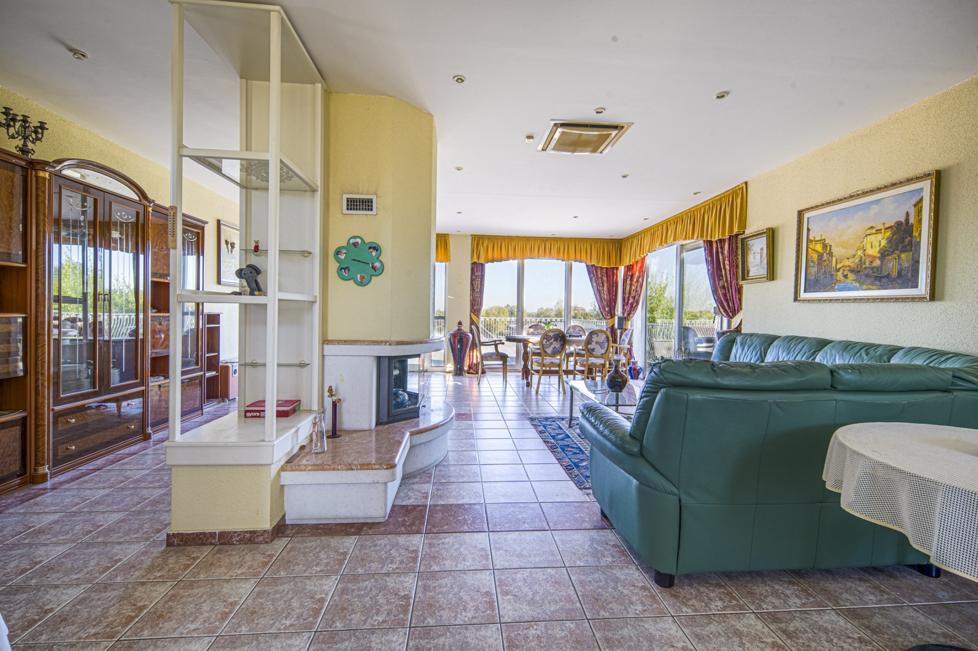 ingatlan-1761413577_17